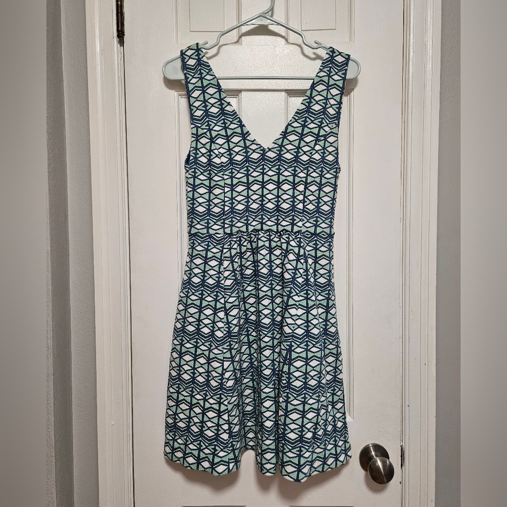 Maeve Size 10 Mini Dress with Blue and White Geometrical Pattern